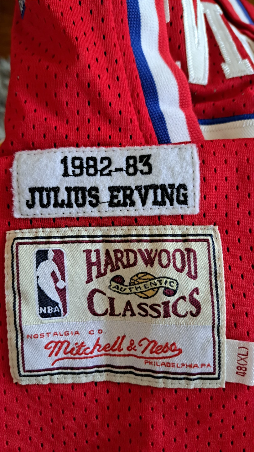 Mitchell & Ness Julius Erving 76ers Jersey - Size XL - photo 4