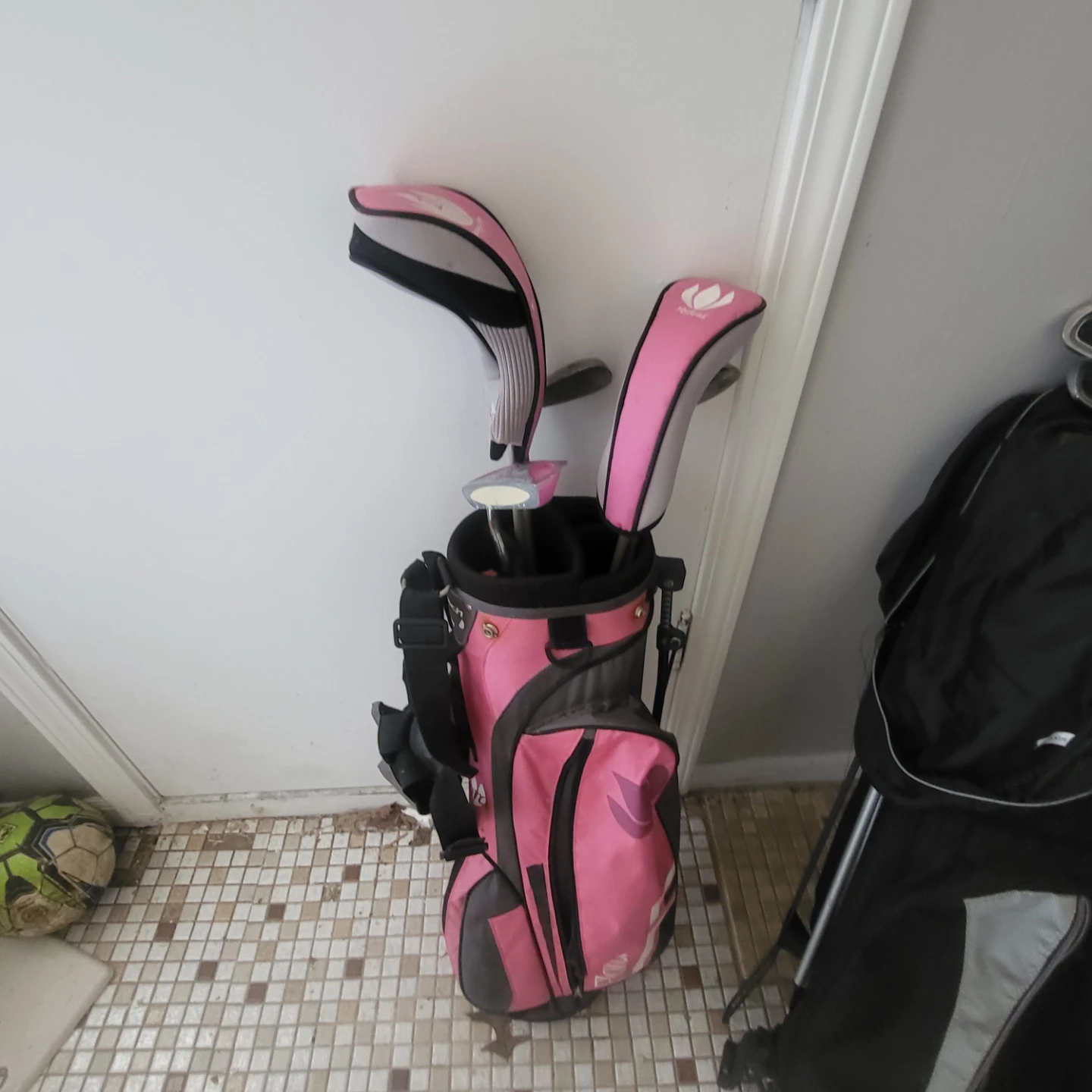Pink Kids Golf Club Set with Bag