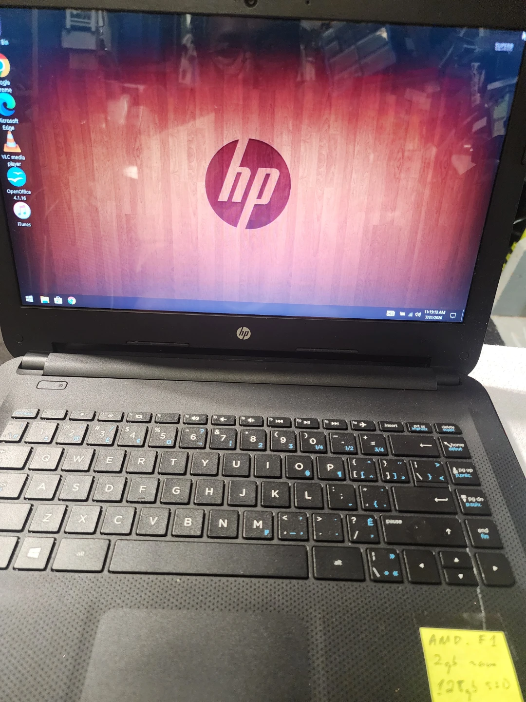 HP Laptop AMD E1-6015 APU 2GB RAM 128GB SSD
