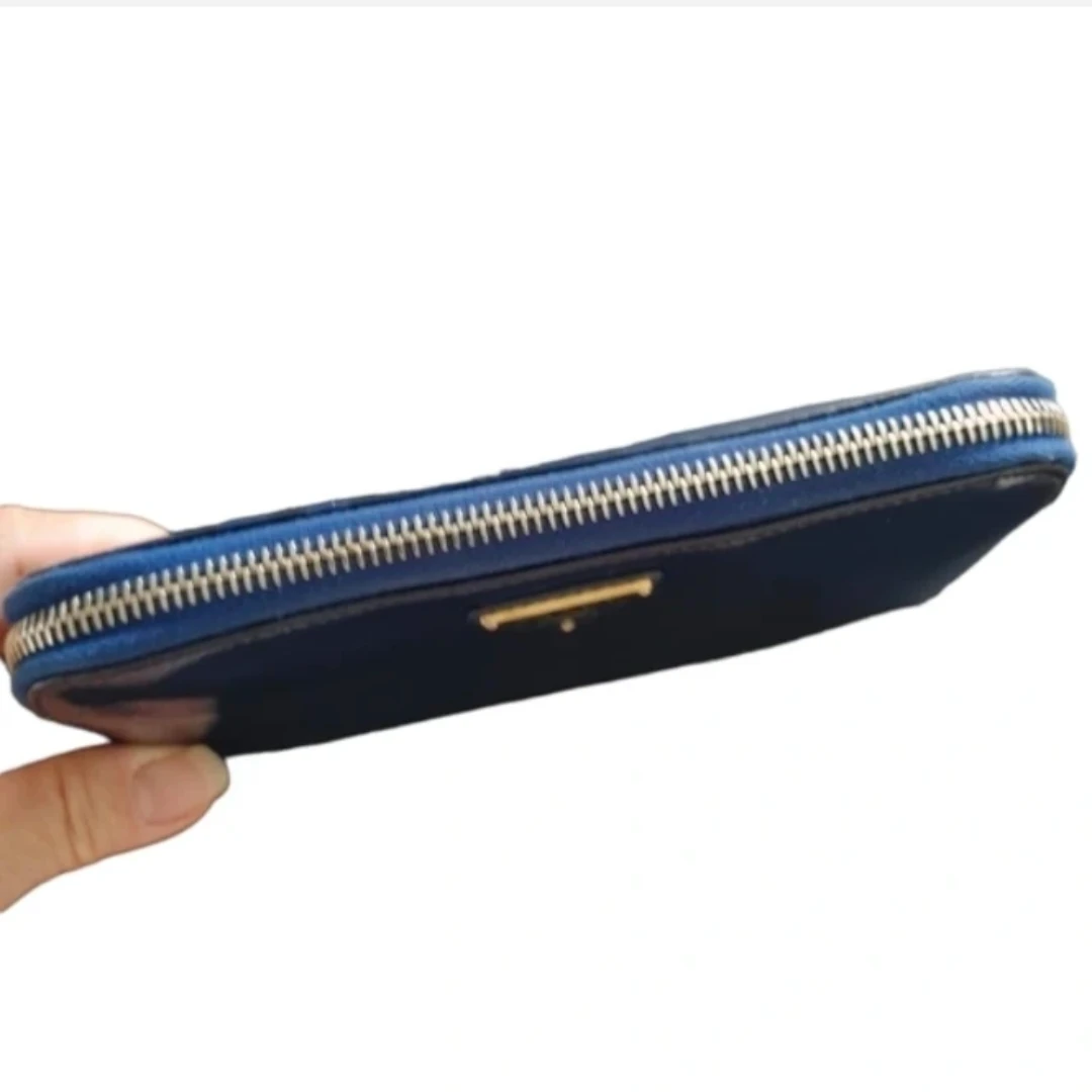 Prada Milano Navy Blue Leather Long Wallet - photo 3
