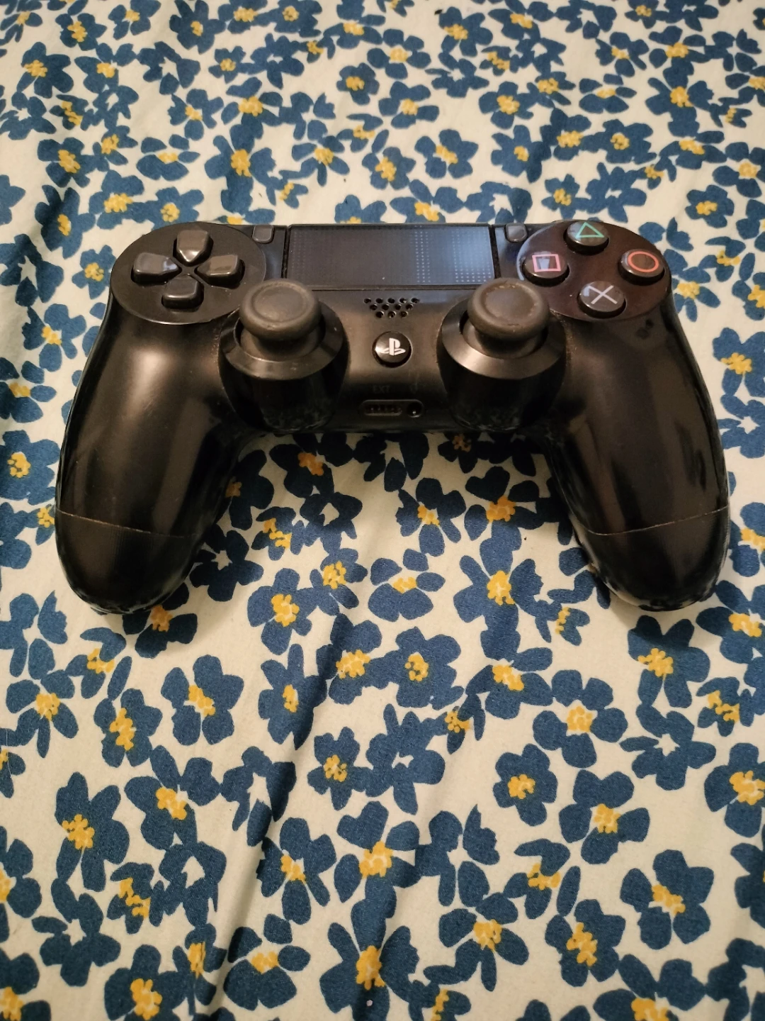 Sony PlayStation 4 DualShock 4 Controller