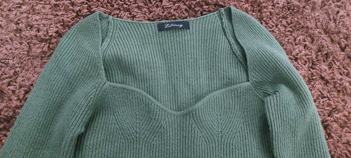 Lulusy Ribbed Sweetheart Neck Sweater - photo 2