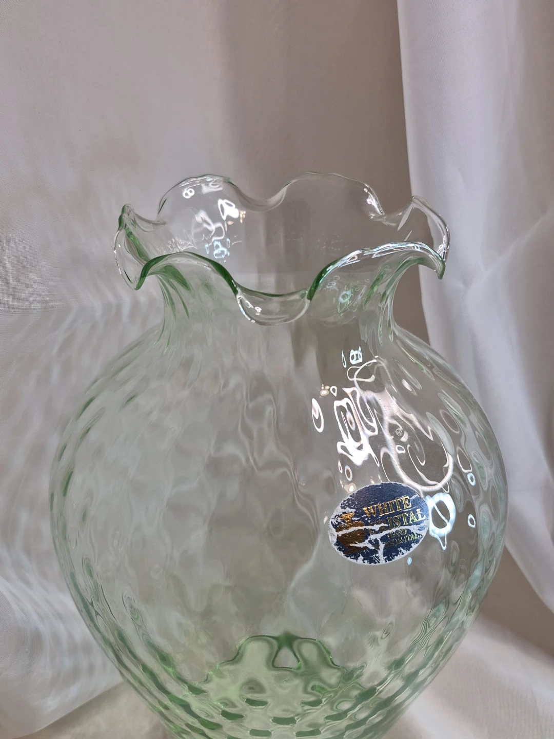 Beautiful Vintage 11 1/2' White Crystal Vase Italy - photo 5