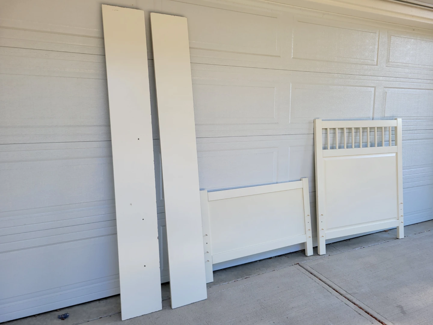 IKEA HEMNES Twin / Single Bed Frame - White - photo 2