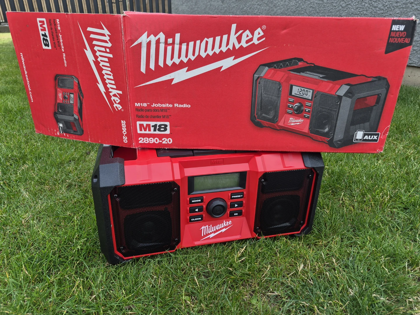 Milwaukee M18 Jobsite Radio 2890-20