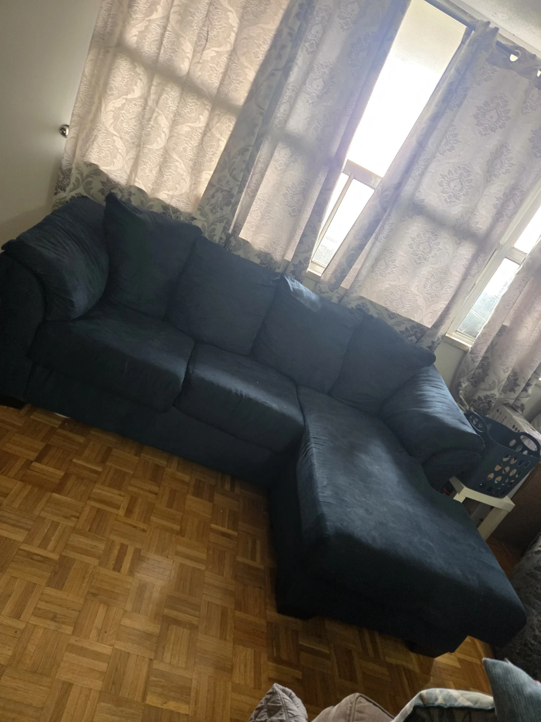 Seasonal couch