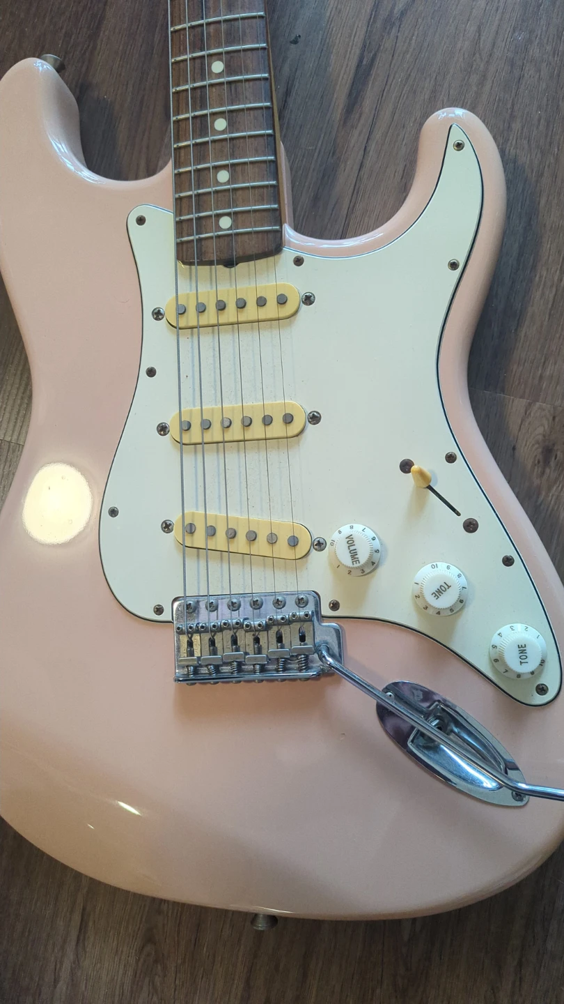 Fender Stratocaster Electric Guitar - Pink - photo 4