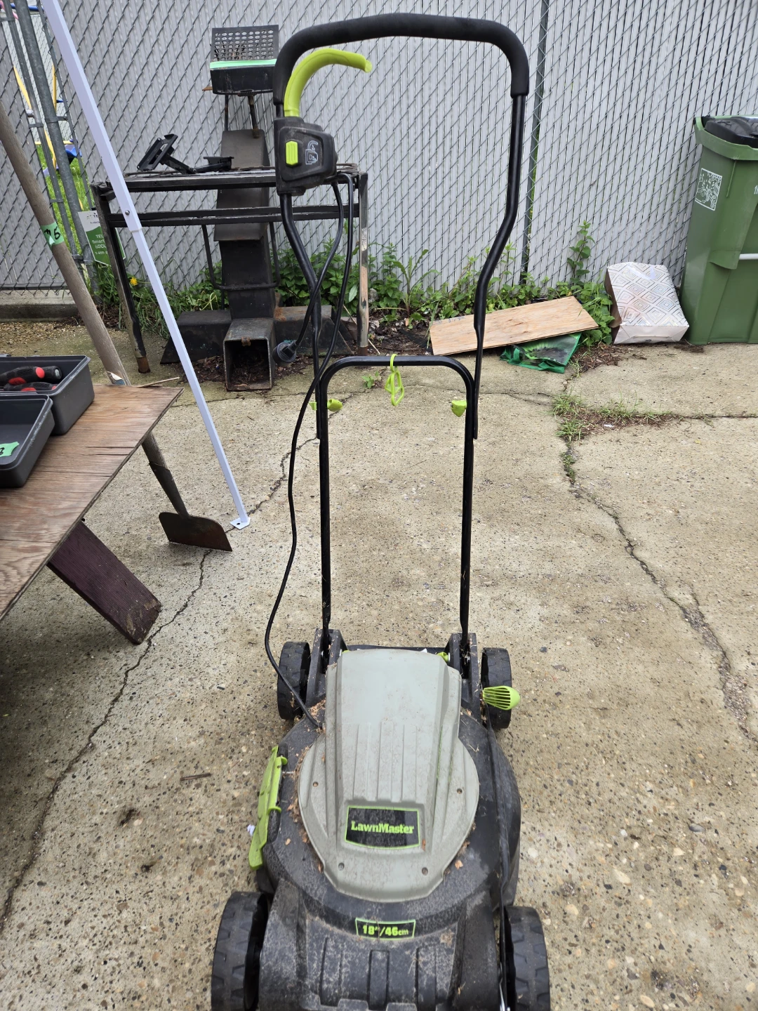 LawnMaster 18" Electric Mower