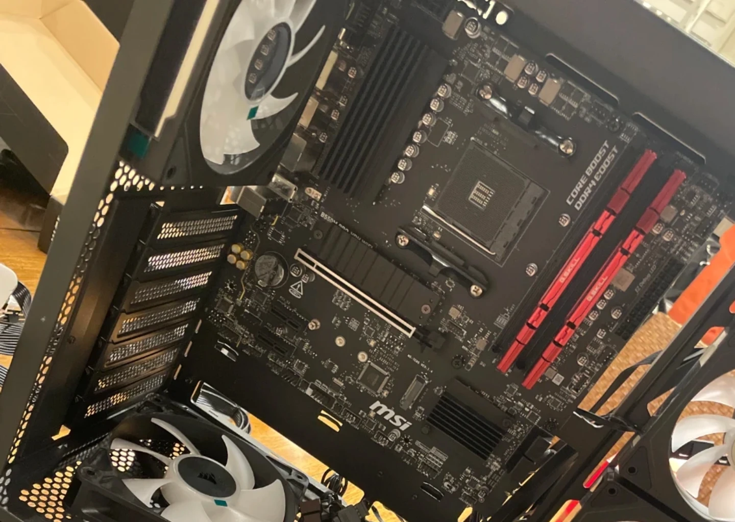 AM4 Bundle 16GB DDR4 850W Gold PSU