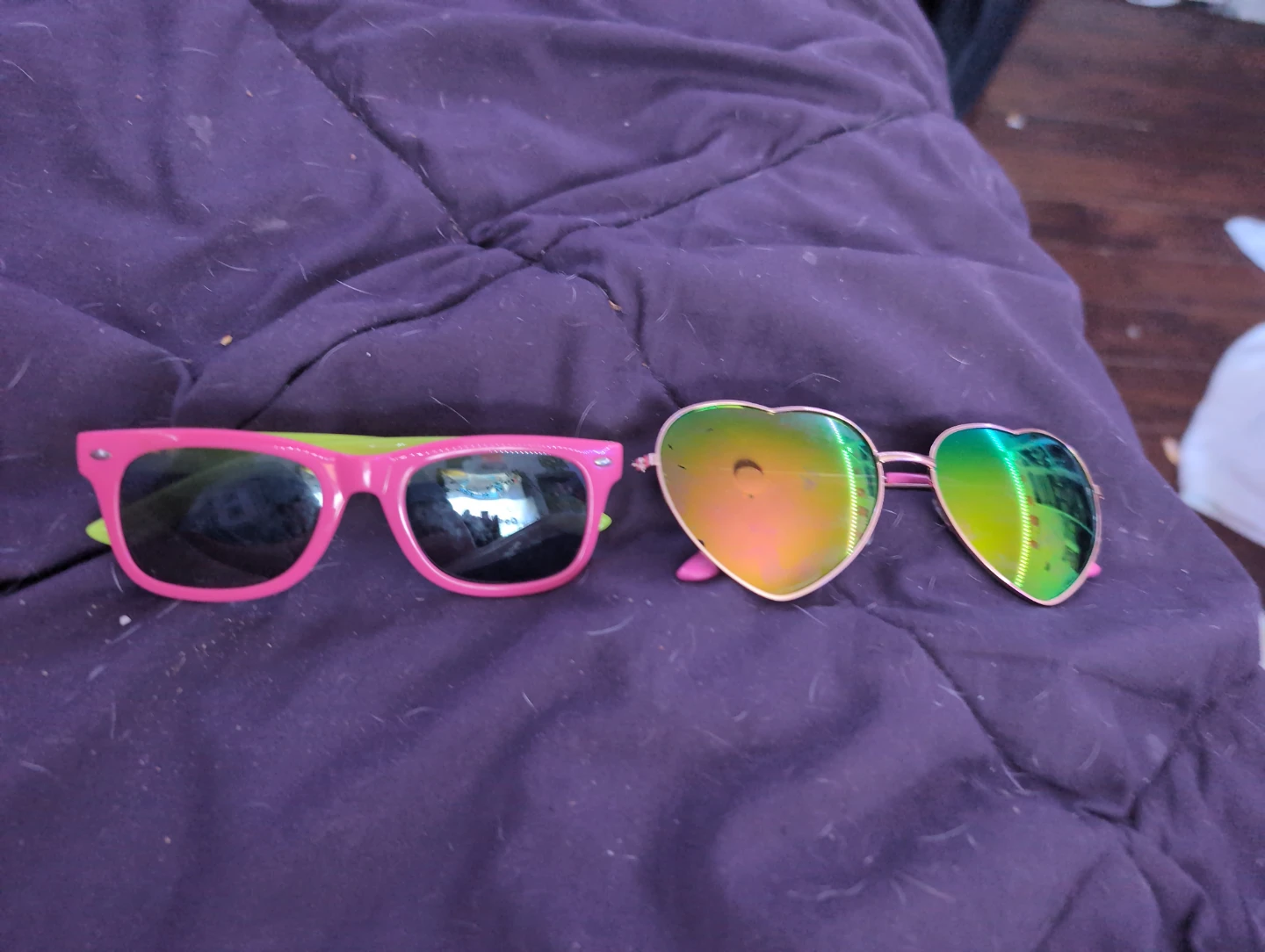 Lot of 4 Novelty Sunglasses - photo 3