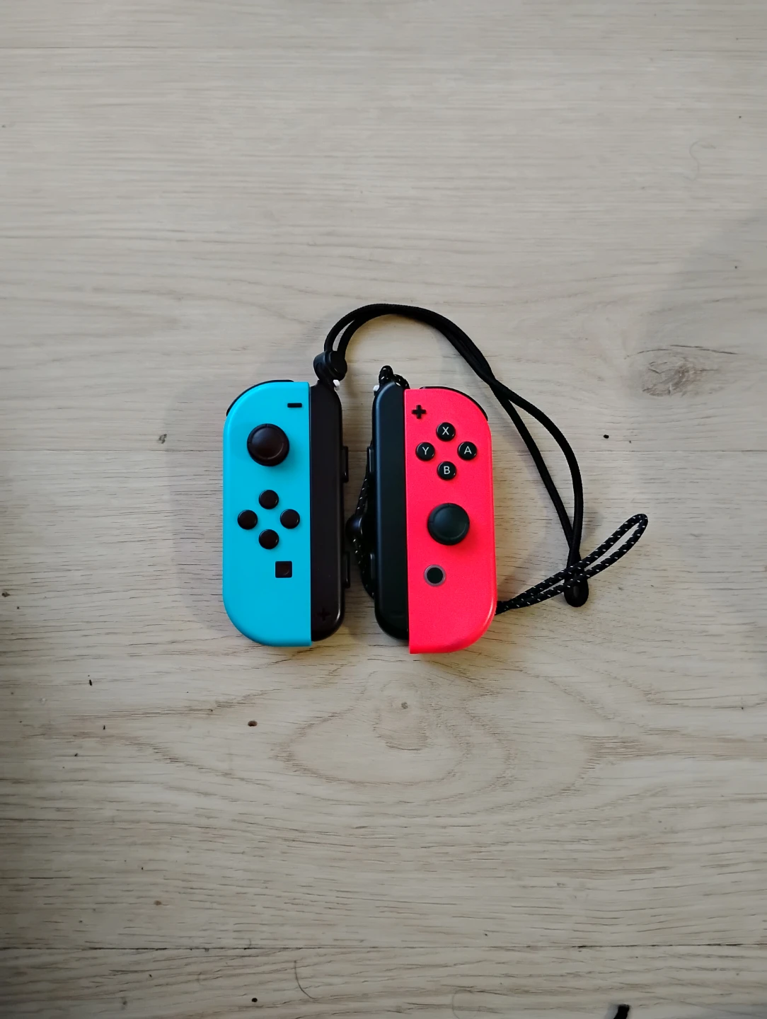 Nintendo Switch Joy-Con Controllers (Blue & Pink)