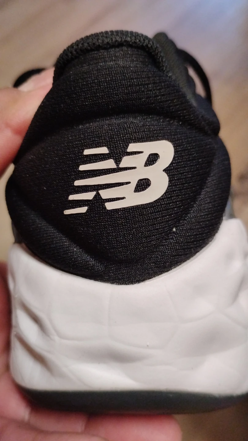 New Balance Fresh Foam Running Shoes Size 6 - photo 3