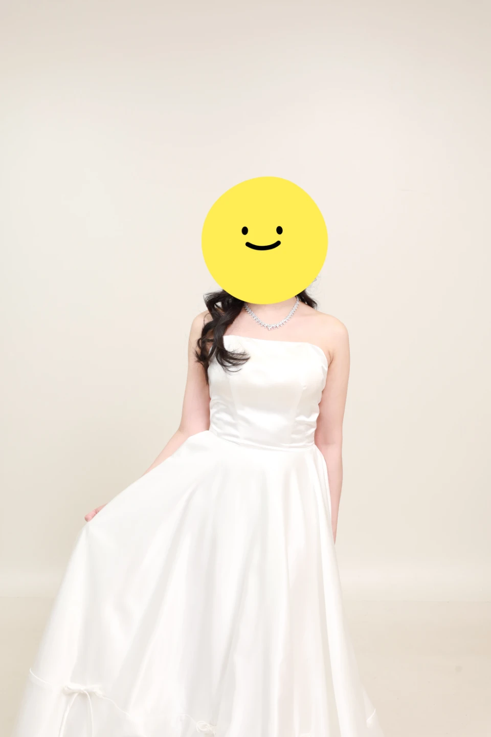 Ivory Satin Wedding Dress with Bows - photo 5