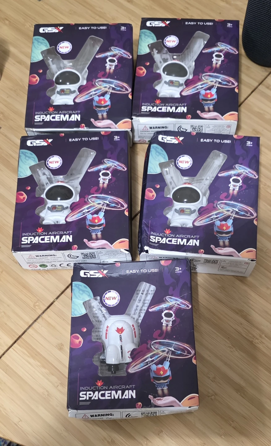 GSX Induction Aircraft Spaceman Flying Toy Drone - photo 2
