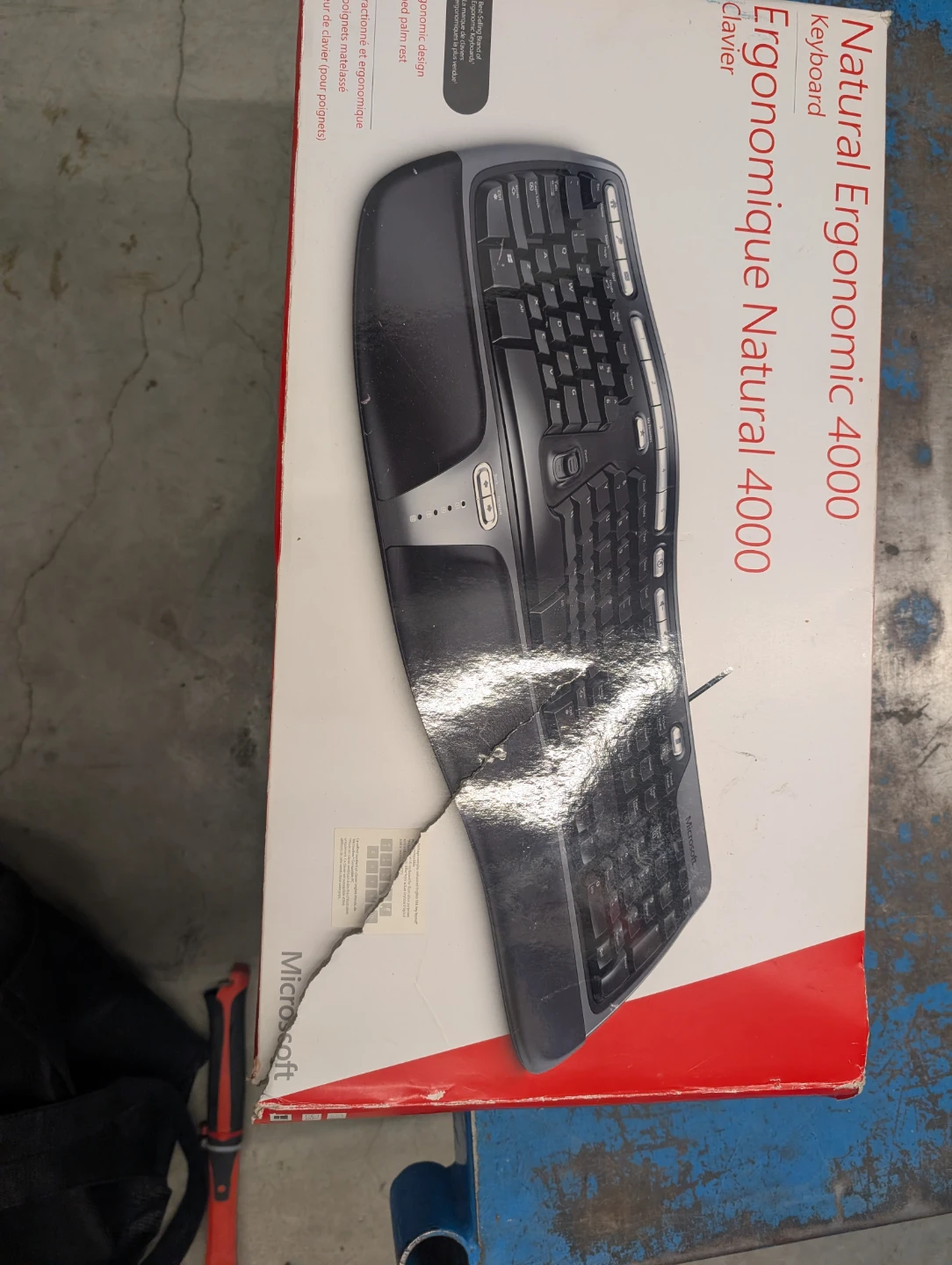 Microsoft Natural Ergonomic 4000 Keyboard