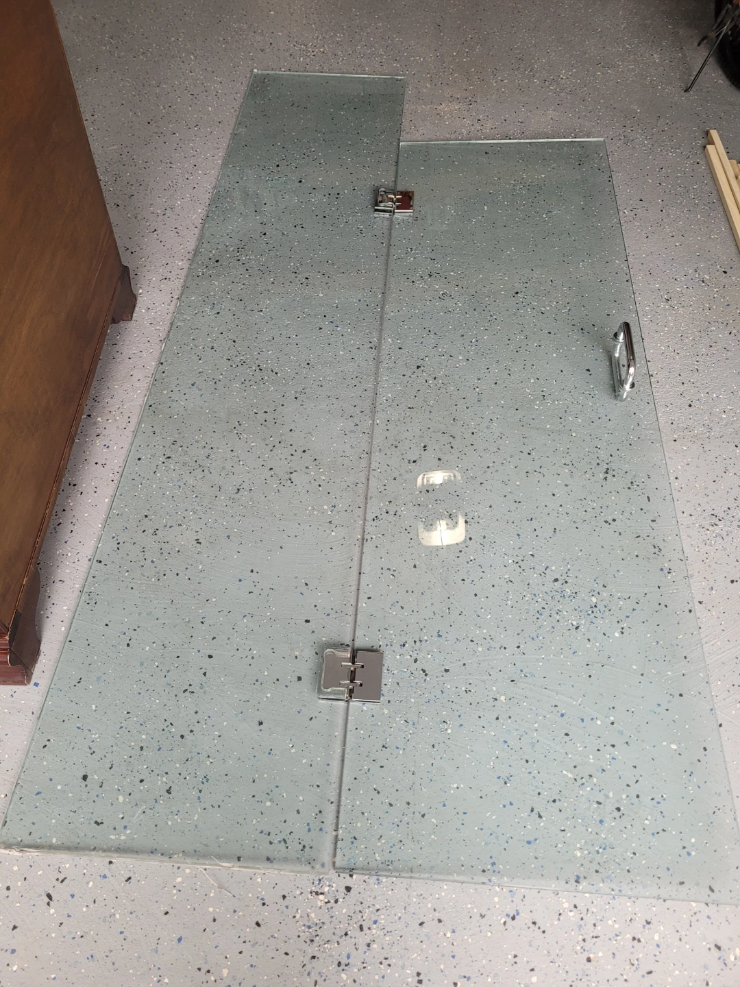 Glass Panels with Hinges - photo 4