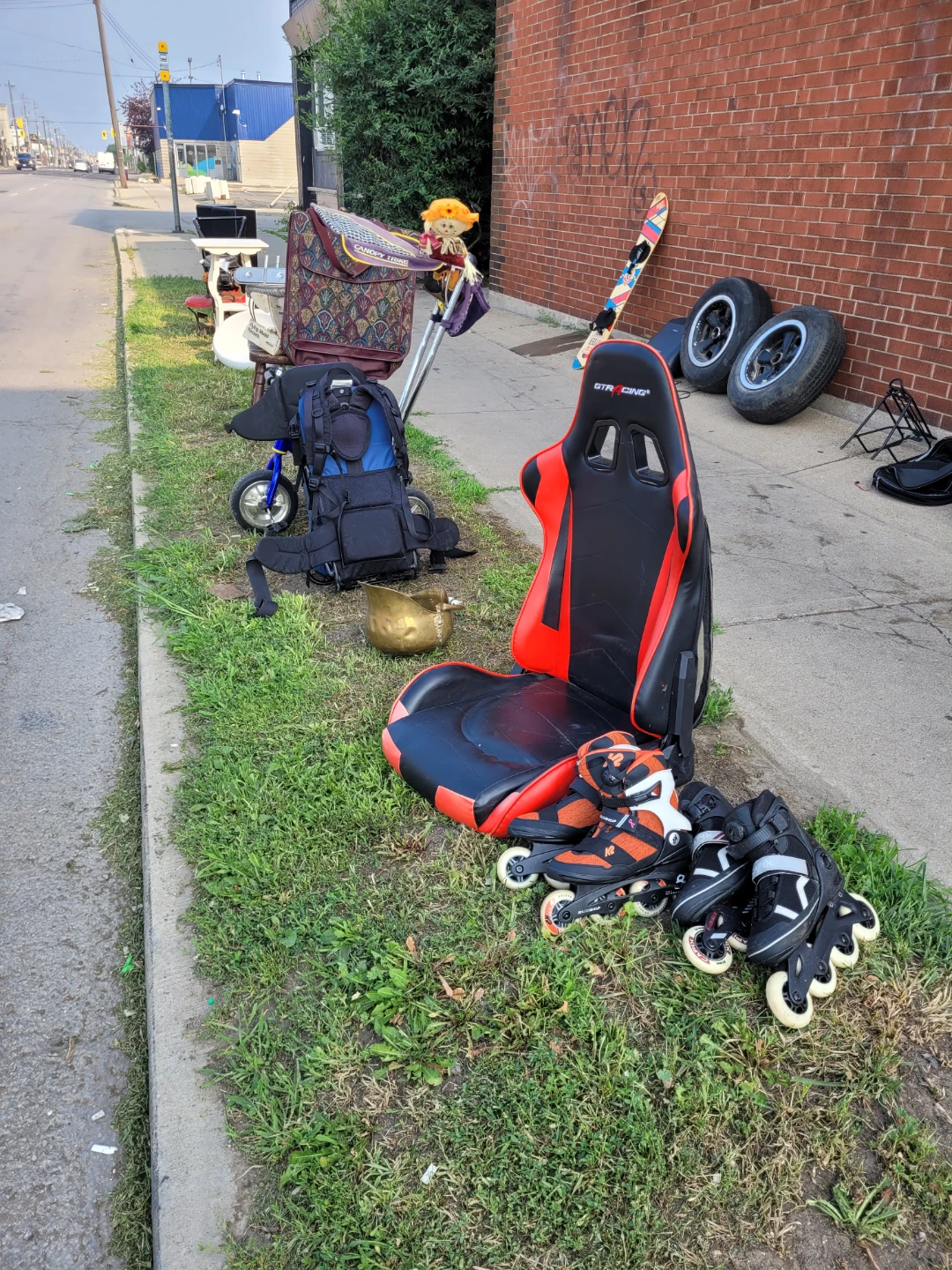 Garage Sale - photo 2