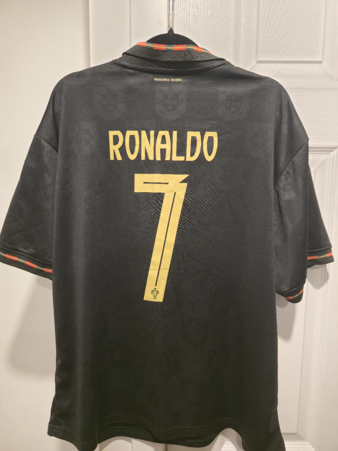 Cristiano Ronaldo #7 Portugal Black Puma Jersey - photo 2