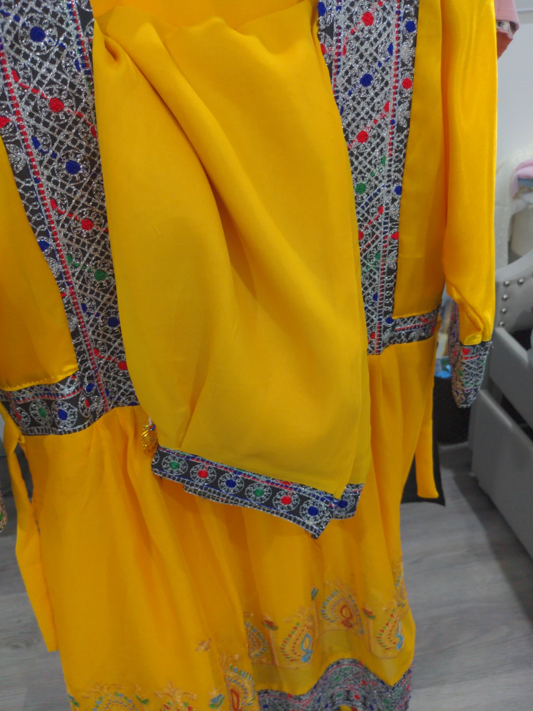 Kids Embroidered Yellow Dress with Mirrors - photo 5