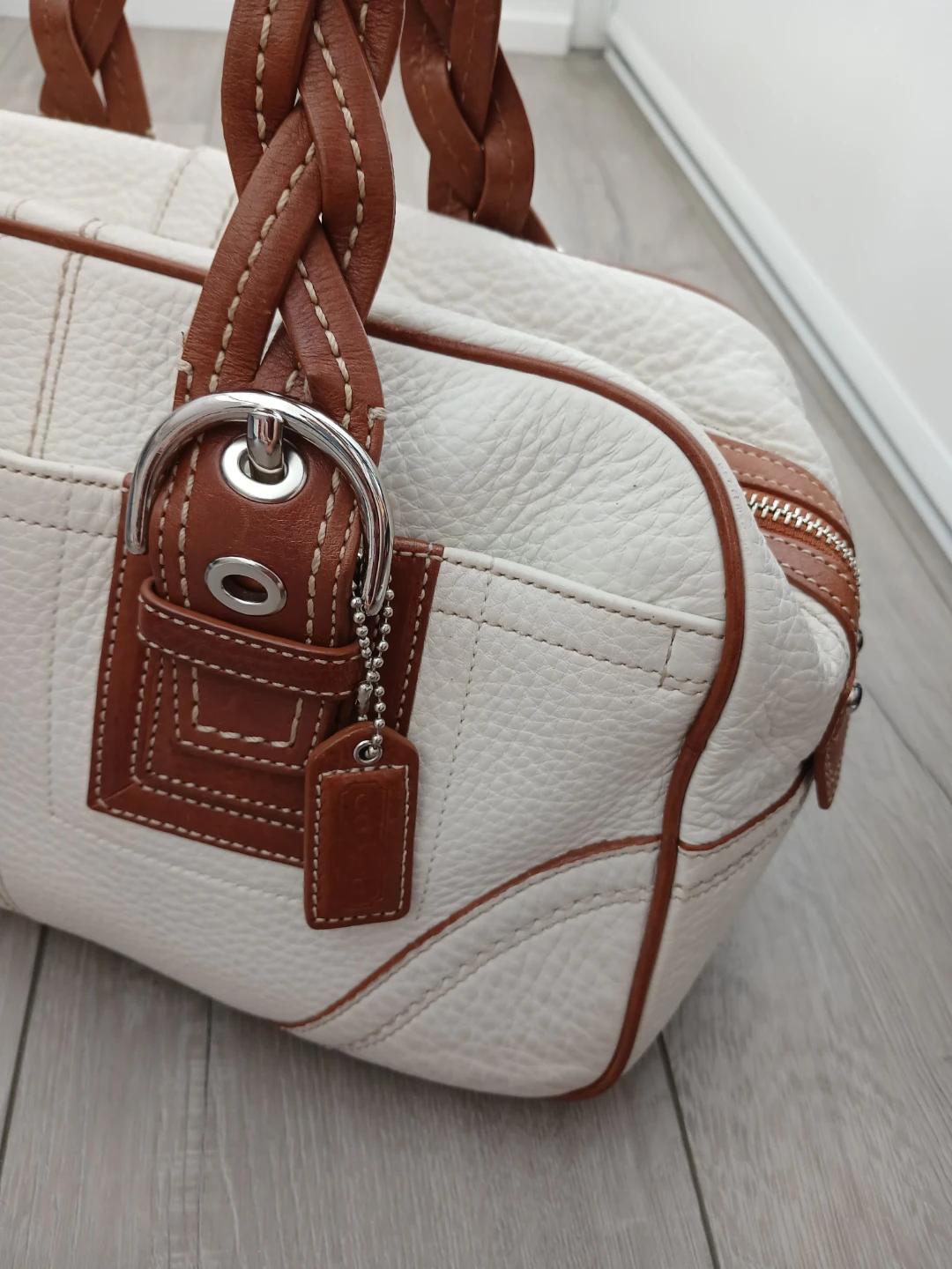 Coach White Leather Shoulder Bag with Brown Braided Handles - photo 5