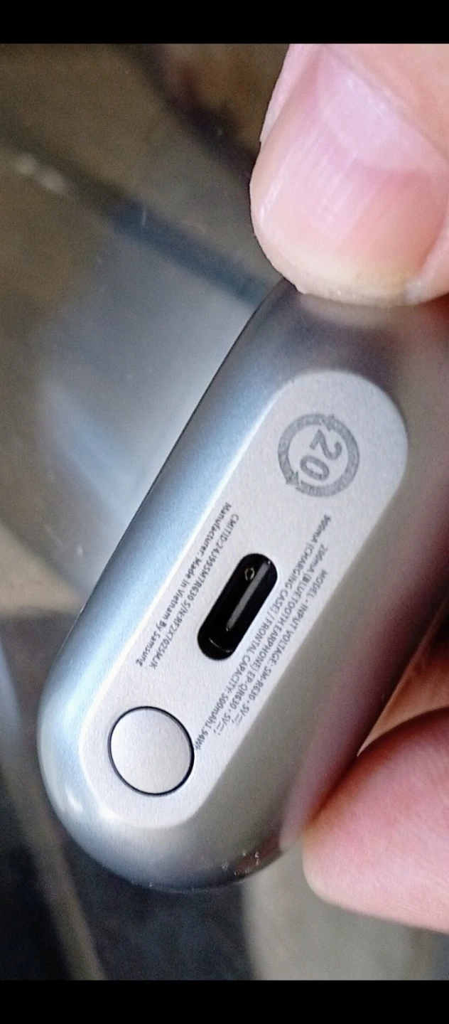 Samsung Galaxy Buds3 Pro - photo 3