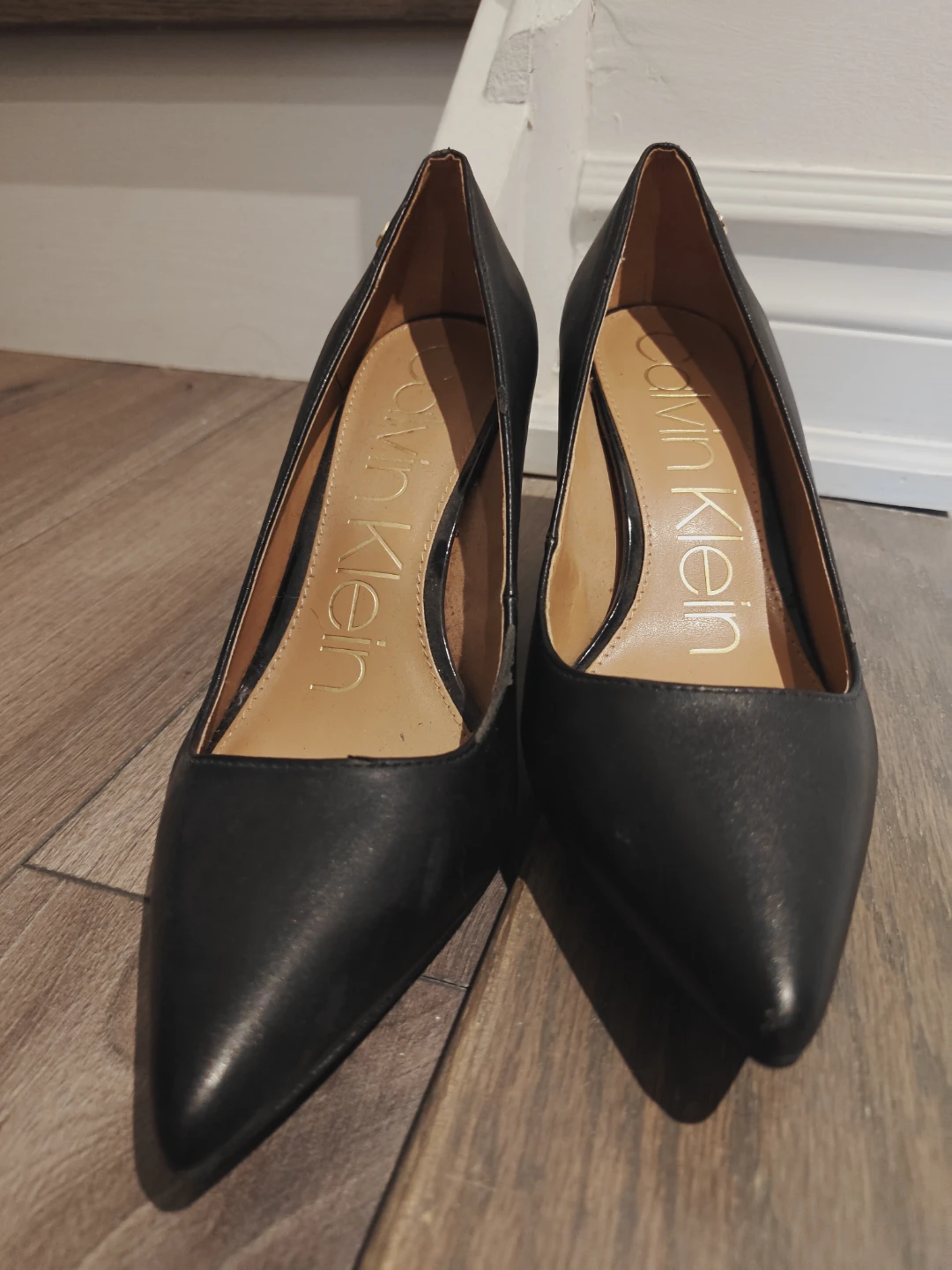 Calvin Klein Black Leather Heels - photo 3