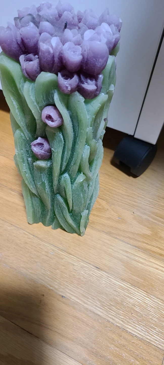 Decorative Floral Candle