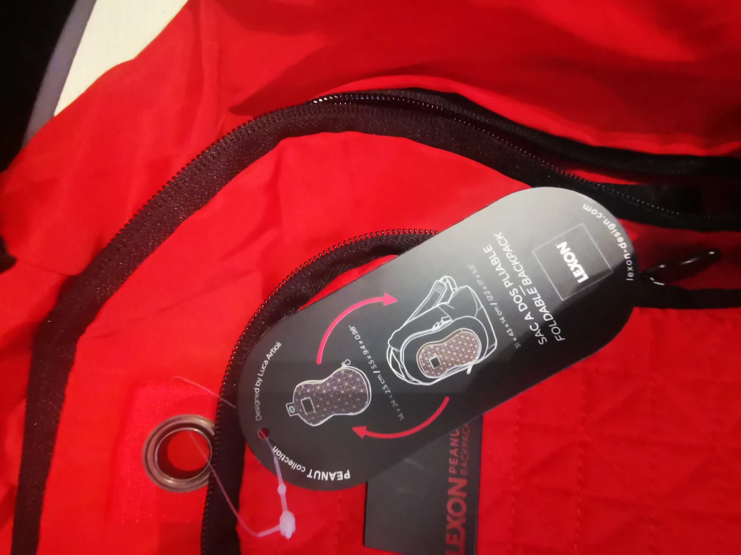 Lexon Peanut Foldable Backpack Red - photo 3