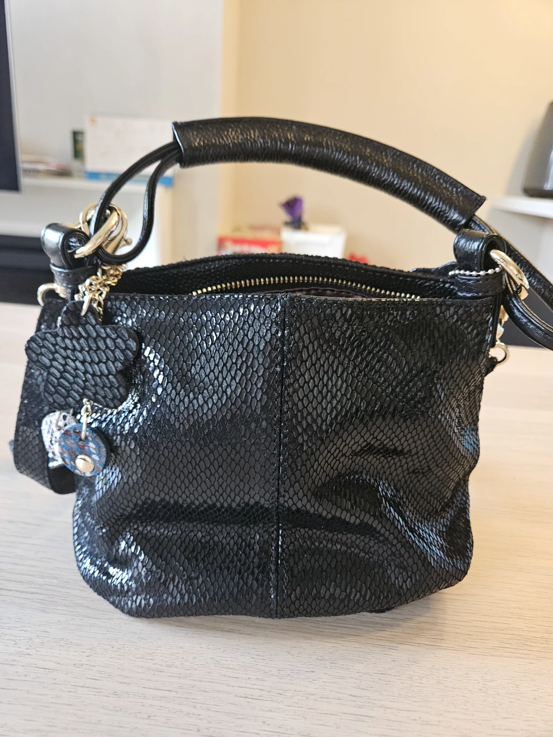 Black Faux Leather Ladies Handbag