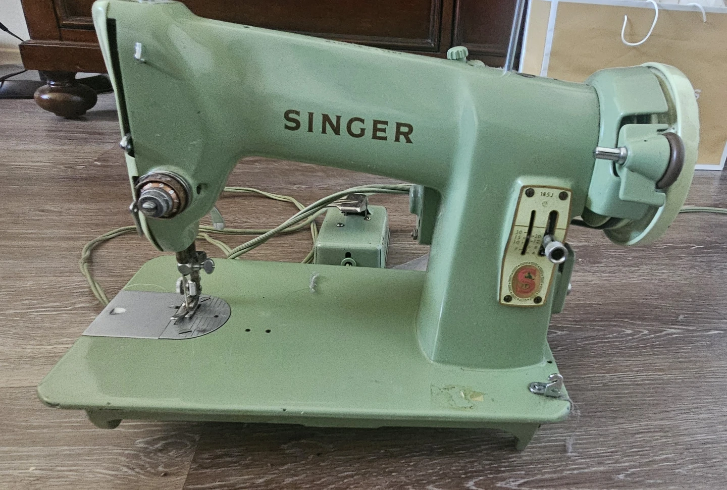 #Singer Sewing Machine