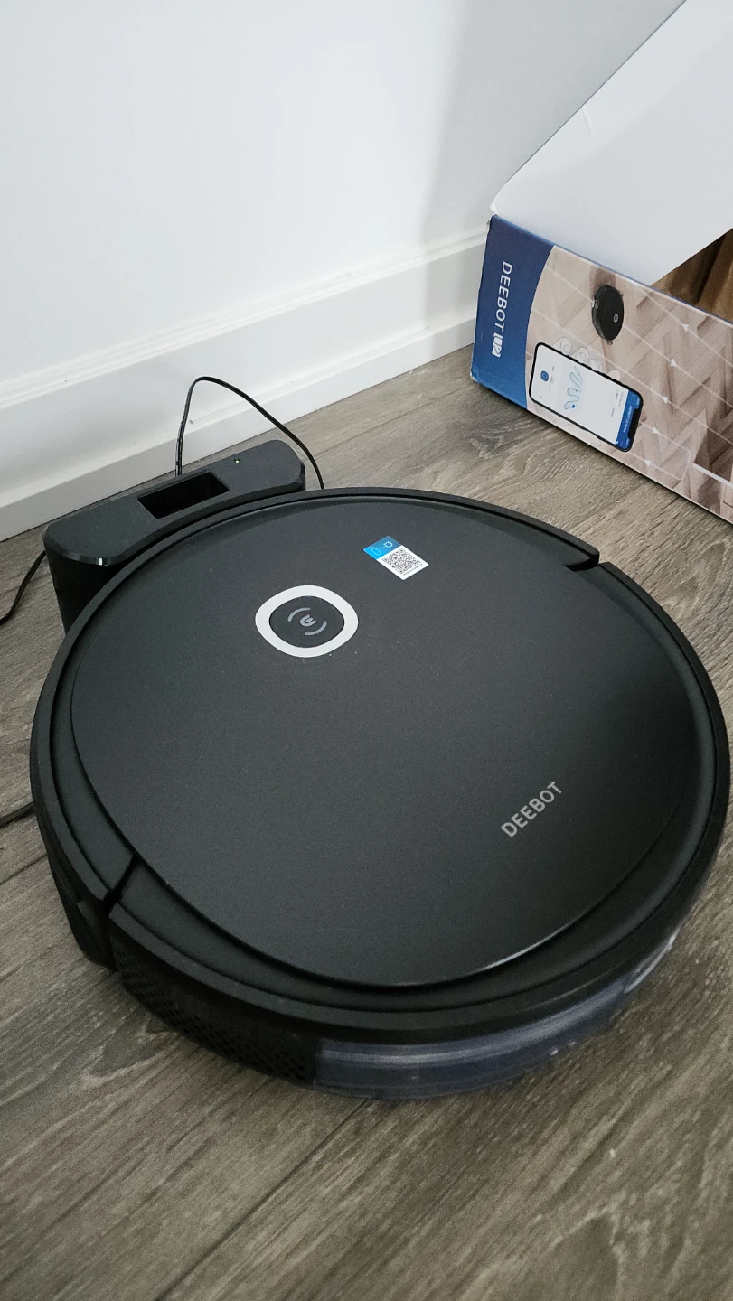 Ecovacs Deebot U2 vacuum and mopping robot