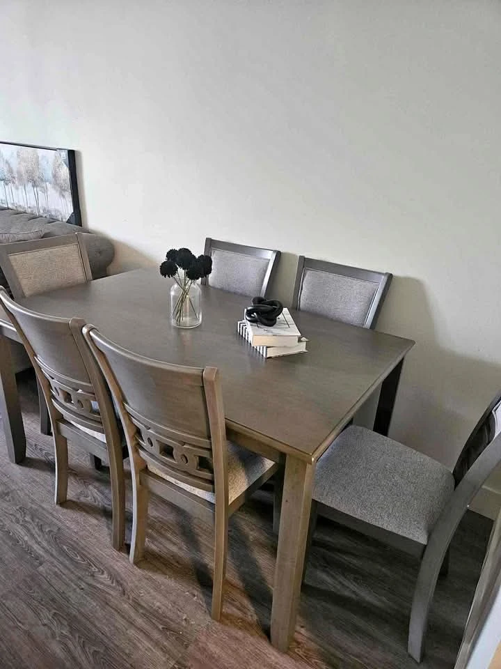 Dining Table and Chairs Set 7 peice