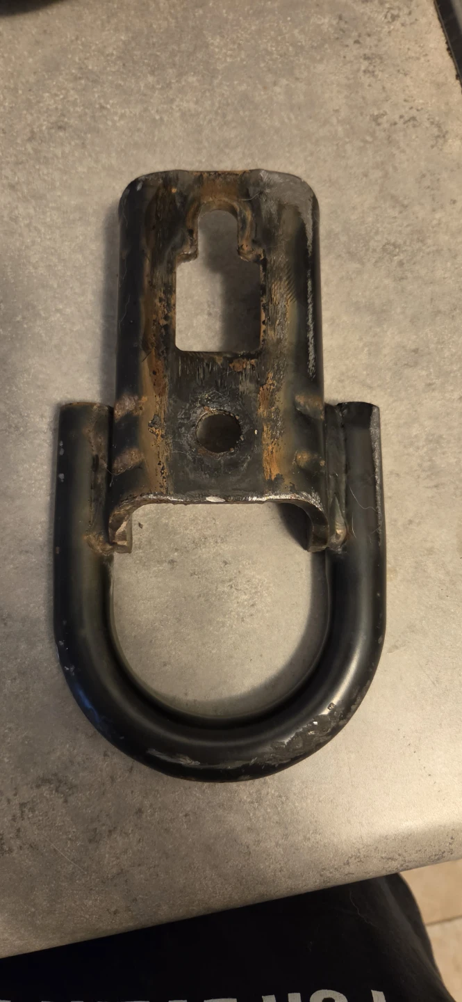 Used Tow Hook Bracket - photo 2