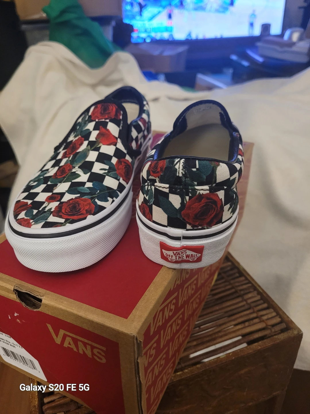 Vans Classic Slip-On Rose Checkerboard Shoes - photo 3