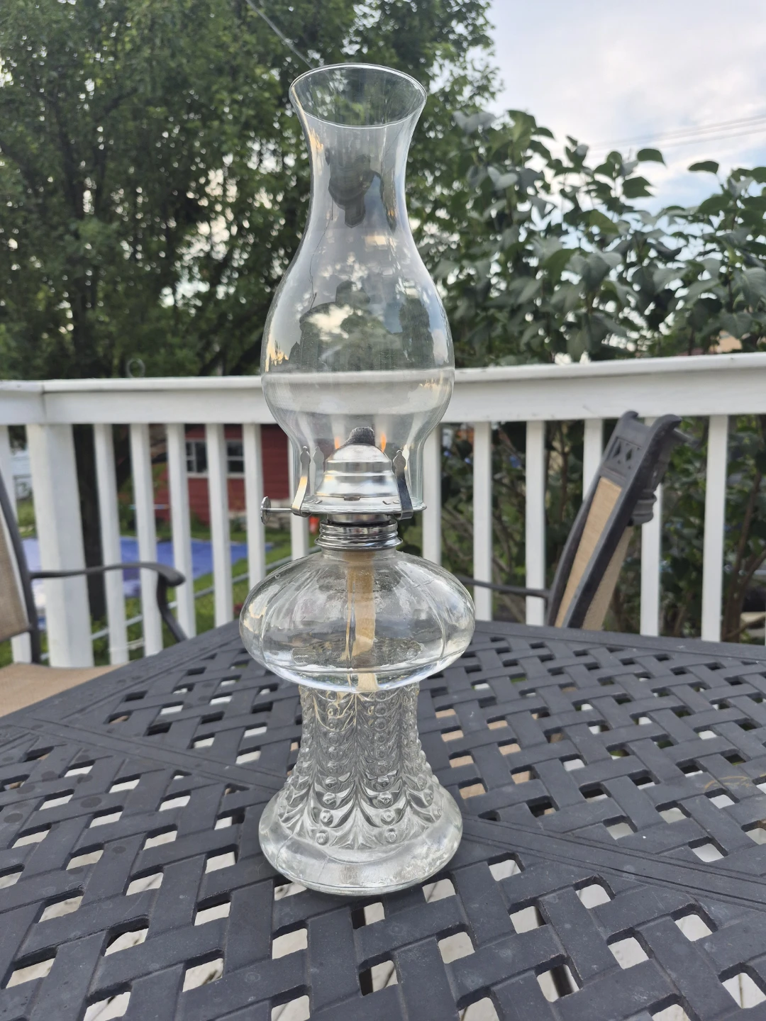 Vintage 1985 Lamplighter Glass Oil Lamp with Embossed Base
