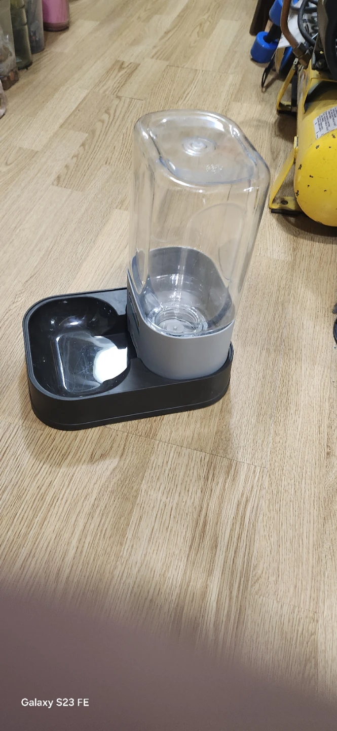 Whiskr City Gravity Waterer - photo 4