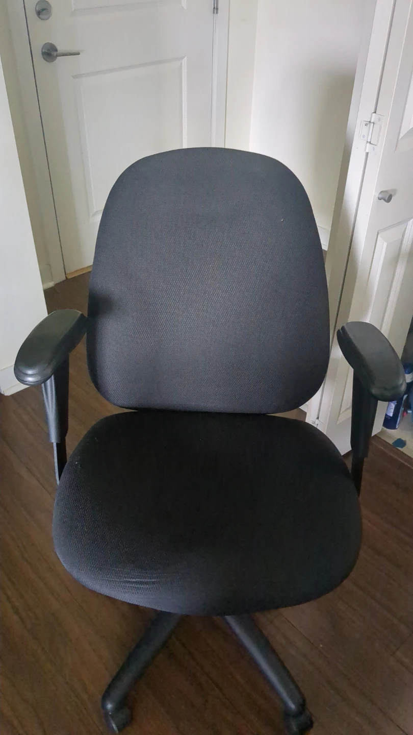 Black Office Chair - photo 2