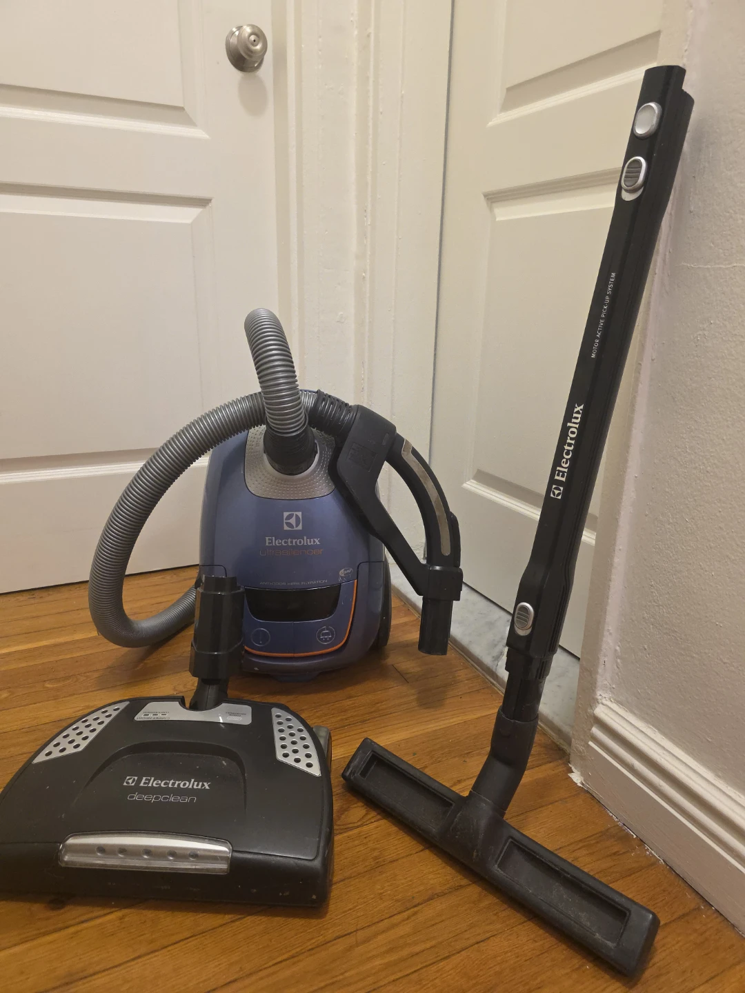 Electrolux UltraSilencer EL7063