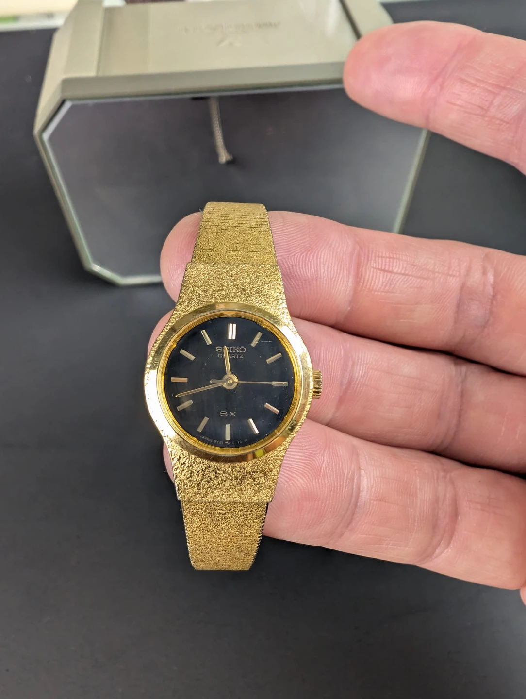 Vintage Seiko Quartz Gold-Tone Women's Watch