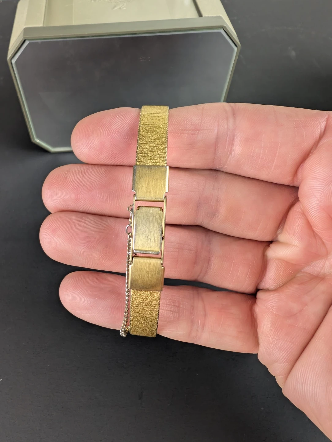 Vintage Seiko Quartz Gold-Tone Women's Watch - photo 5