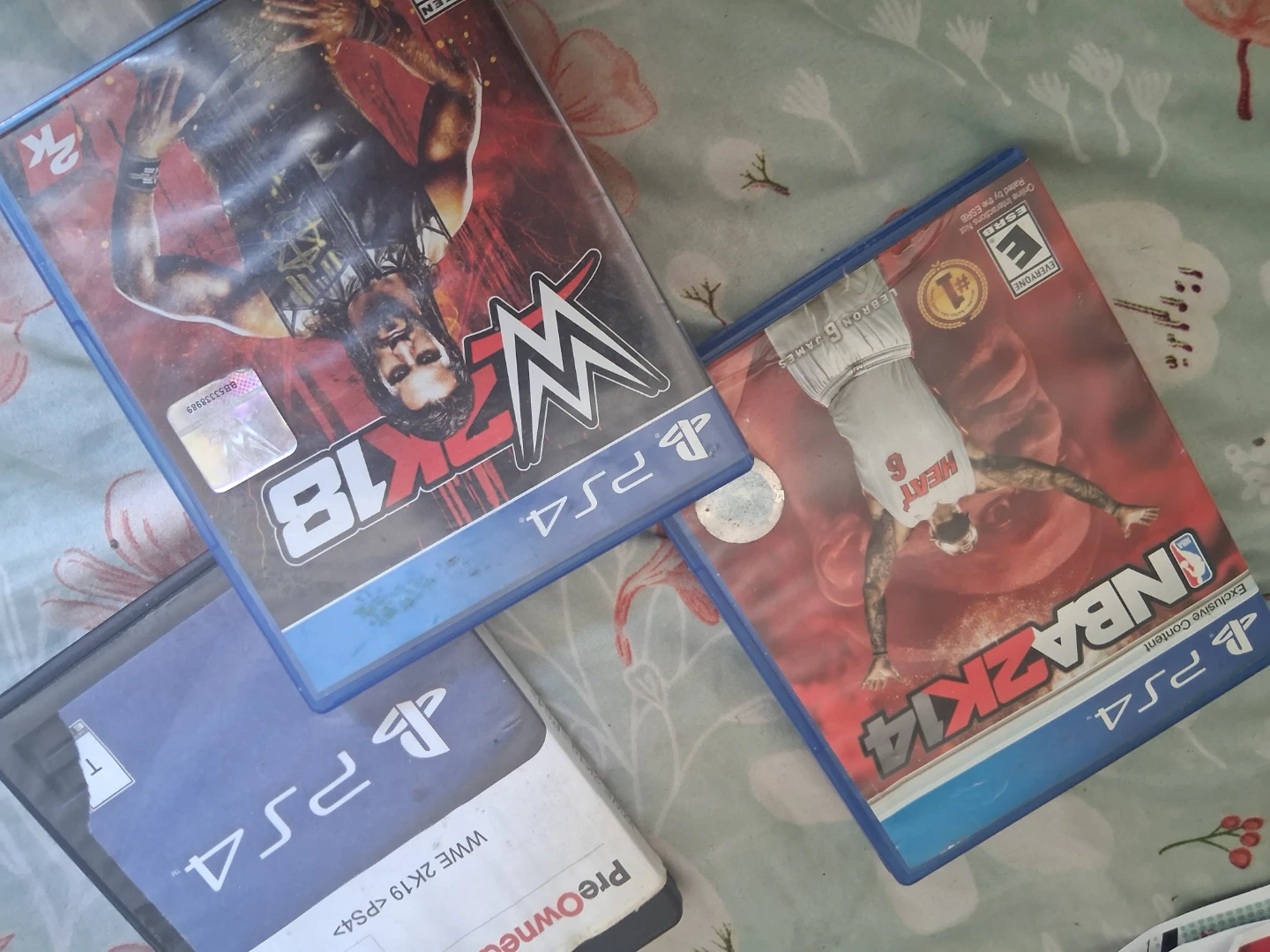 WWE 2K18 & NBA 2K14 PS4 Video Games