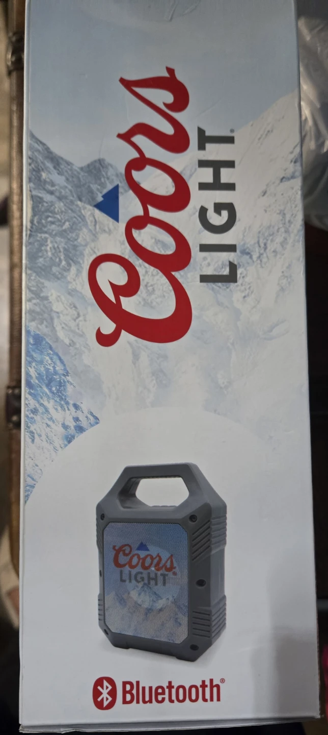 Coors Light Party Speaker w Bluetooth, FM Radio & RGB LED Lights - photo 3