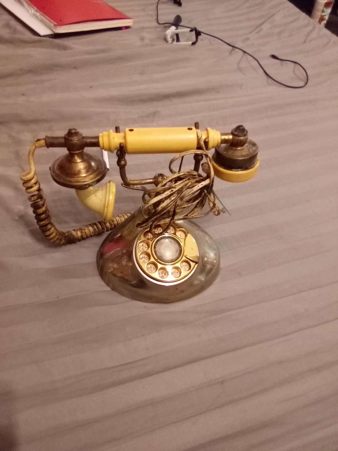 Vintage Rotary Dial Telephone - photo 2