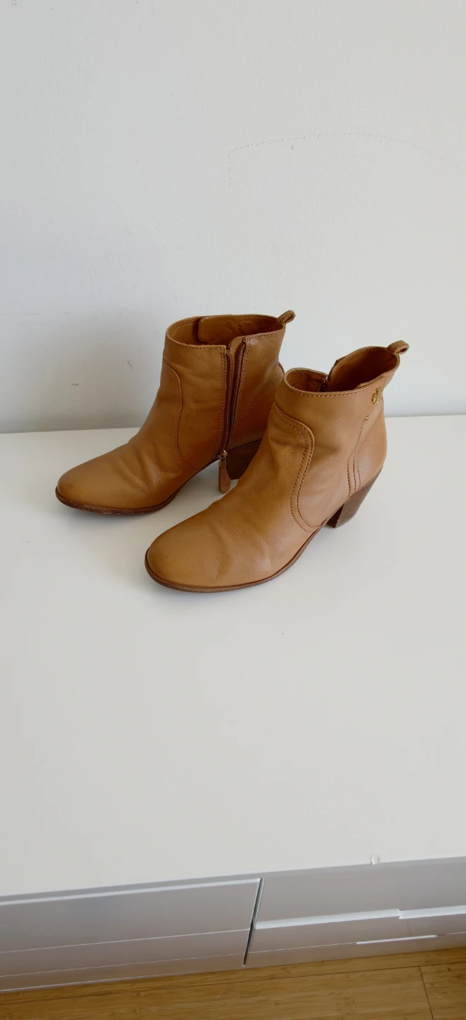 Tory Burch Brown Leather Ankle Boots