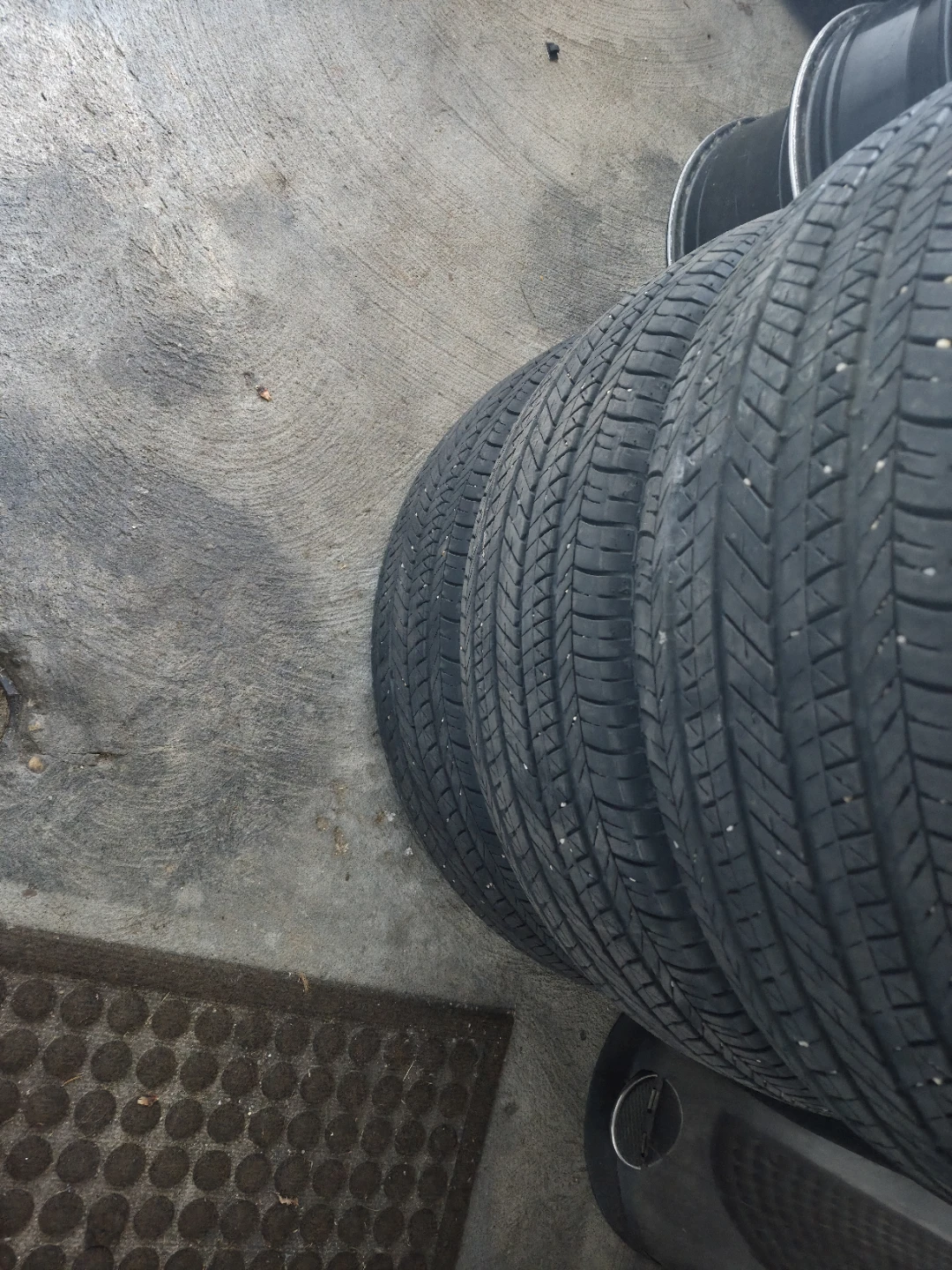 235/70R16 BRIDGESTONE TIRES