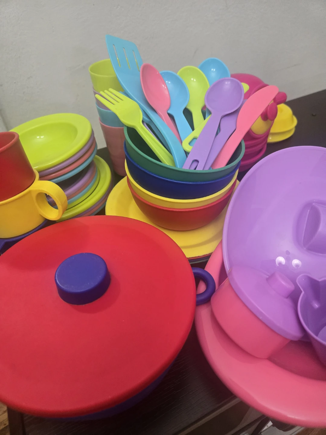 KidKraft Uptown Espresso Kitchen & Play Food Set