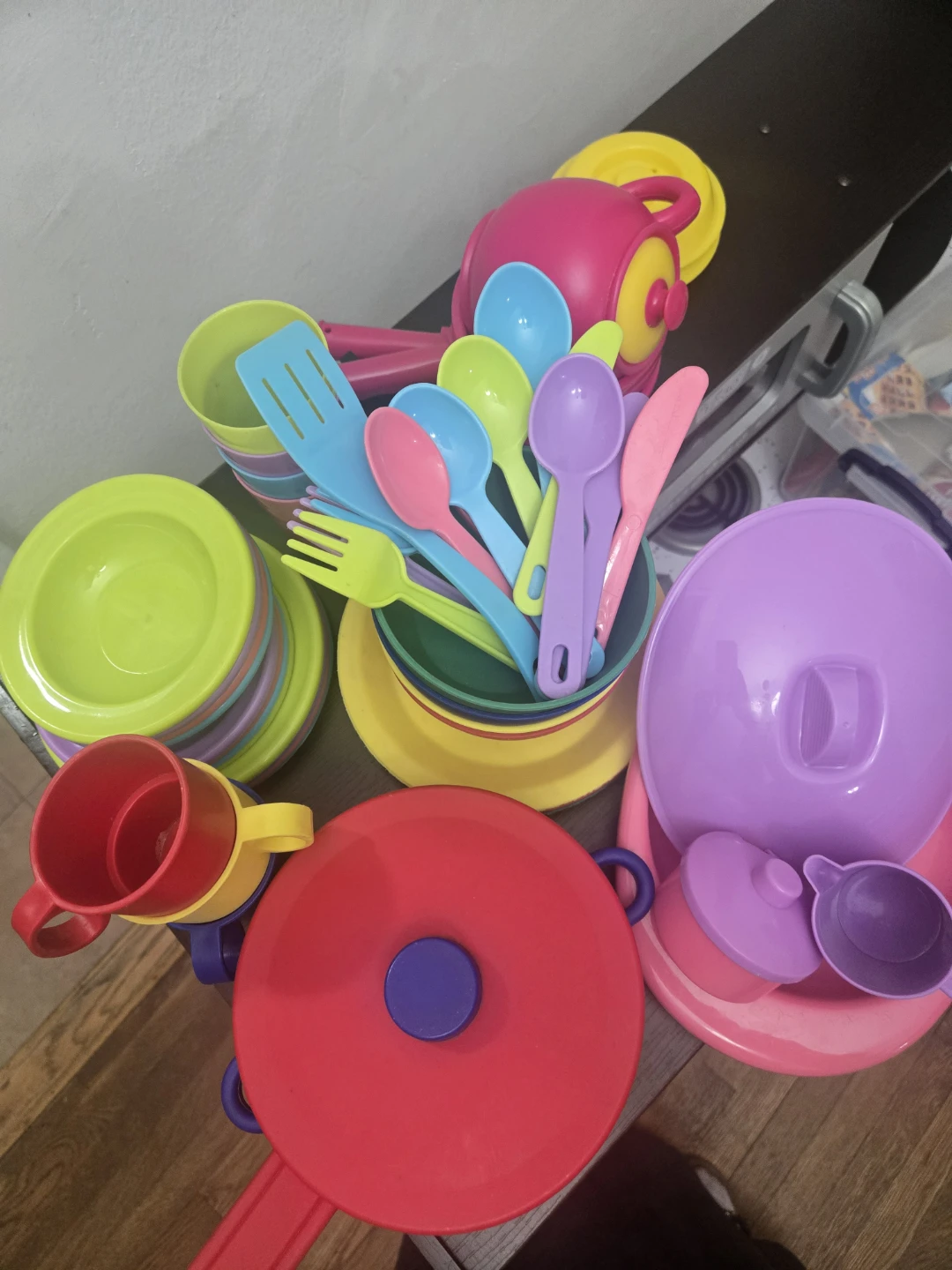 KidKraft Uptown Espresso Kitchen & Play Food Set - photo 2