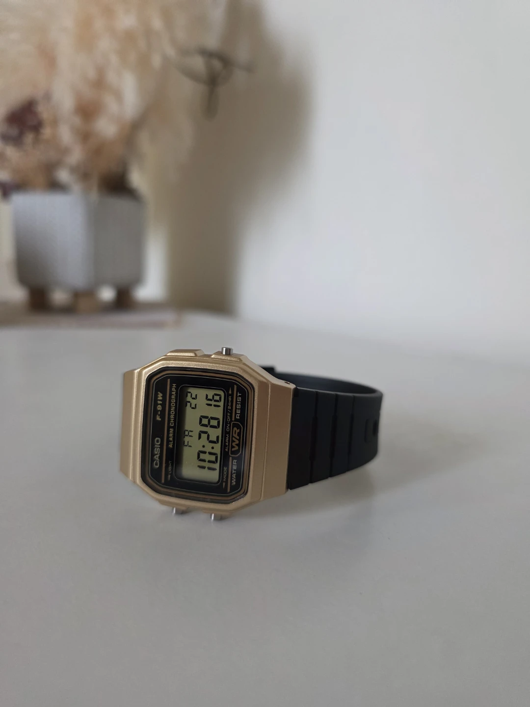 New in box Casio Gold Digital Watch - photo 2