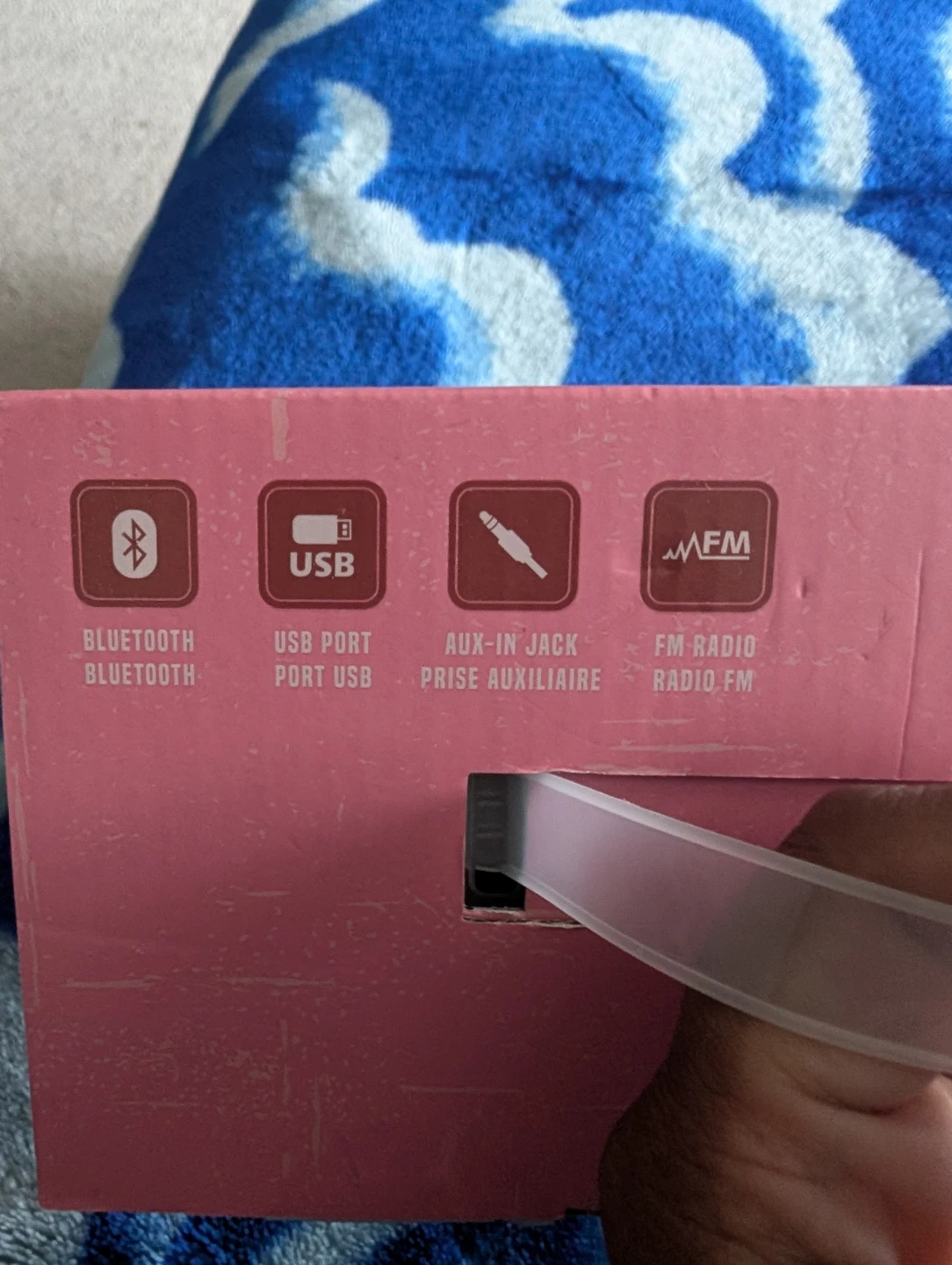 Pink Retro Rechargeable Wireless Speaker - photo 3