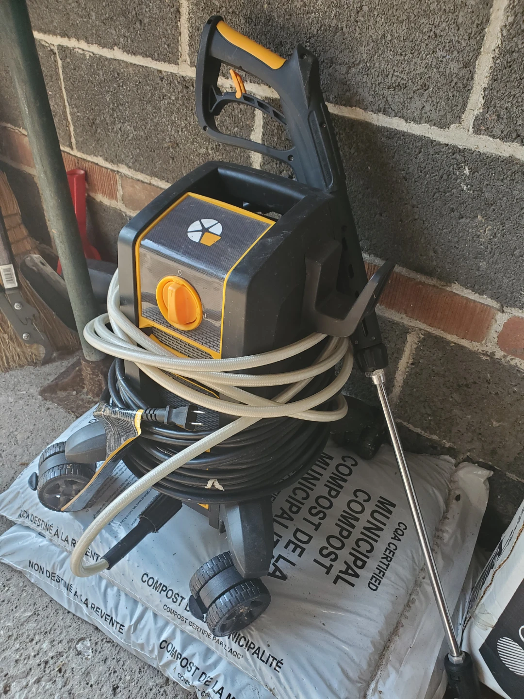 Spyder 1800 PSI Pressure Washer